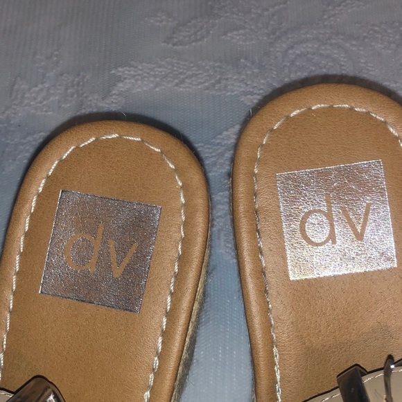 Dolce Vita Tan Espadrille Sandals. Size 8 - Picture 5 of 6